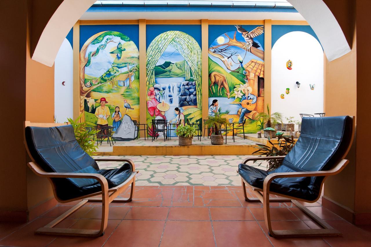 Hotel Los Arcos Estelí 외부 사진